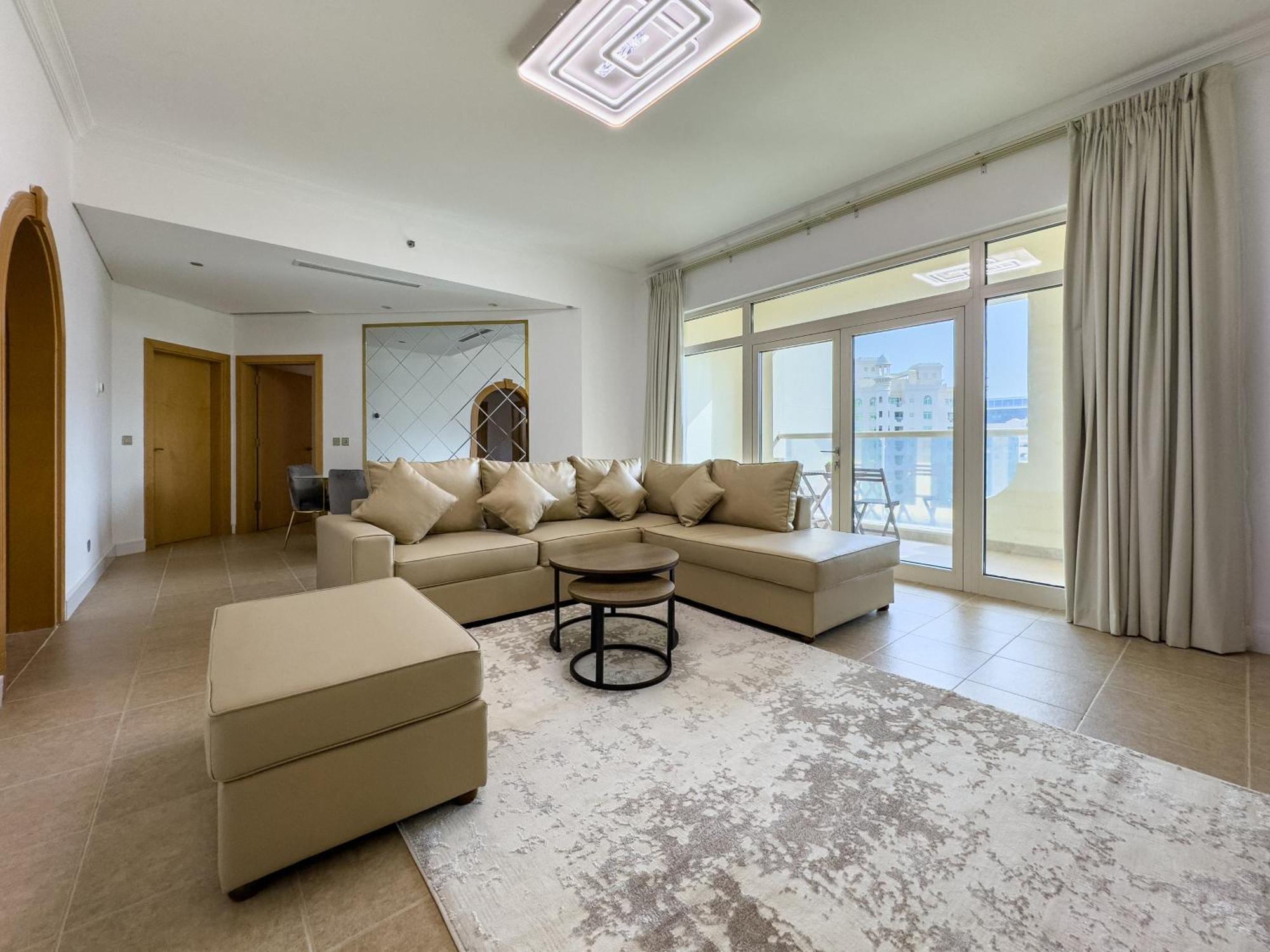 Beachfront 2br - Private In Palm Jumeirah * Dubai